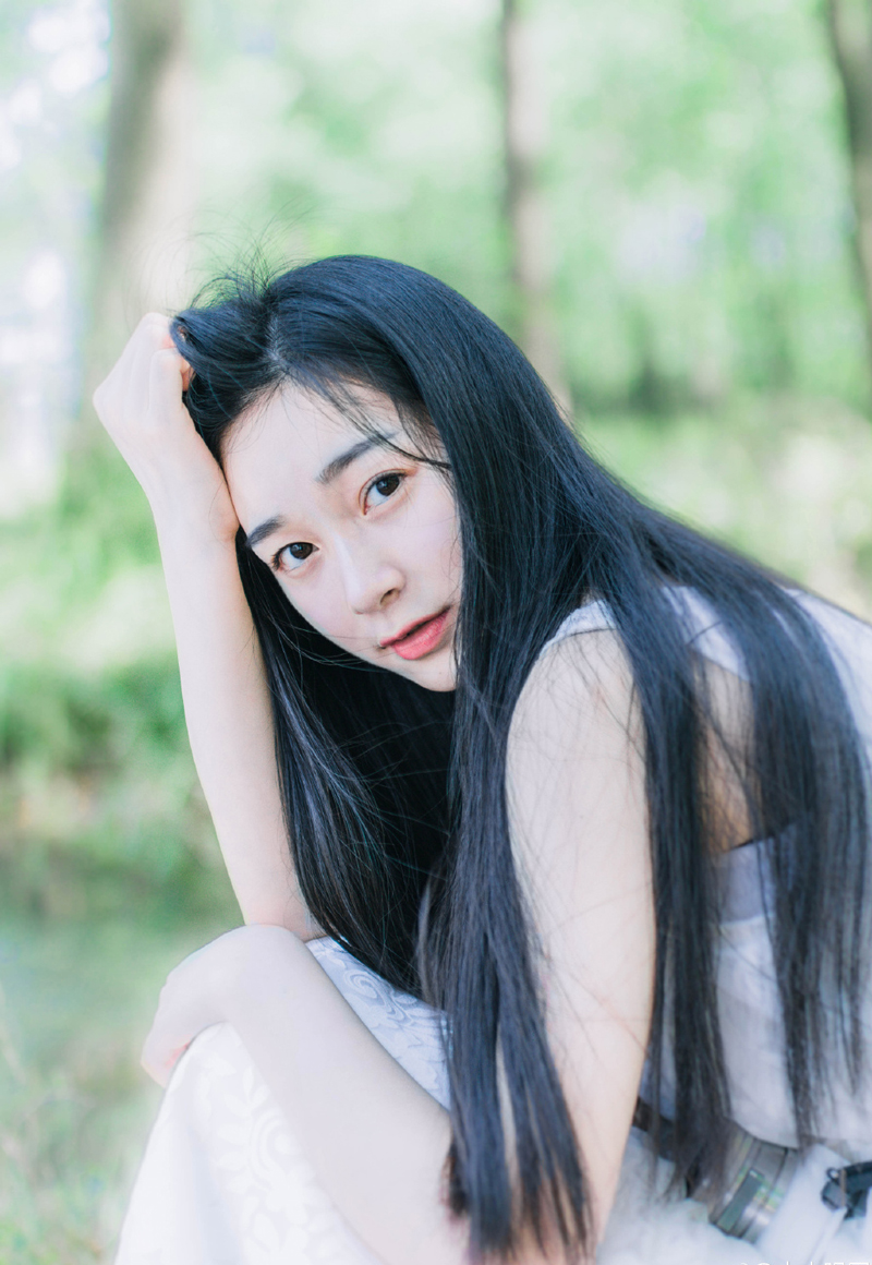 知道的不要全说，听到的不要全信。这样生活才会安宁。